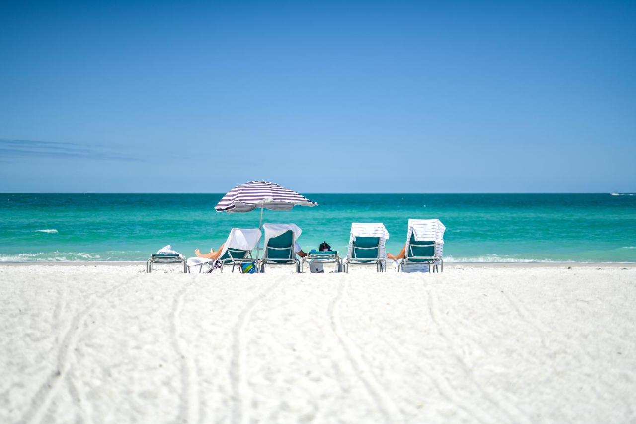 Anna Maria Beach Resort โฮล์มส์ บีช ภายนอก รูปภาพ