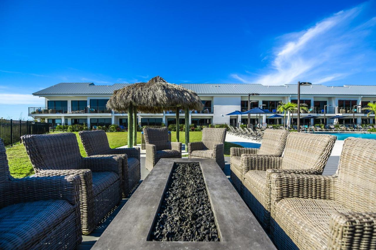 Anna Maria Beach Resort โฮล์มส์ บีช ภายนอก รูปภาพ