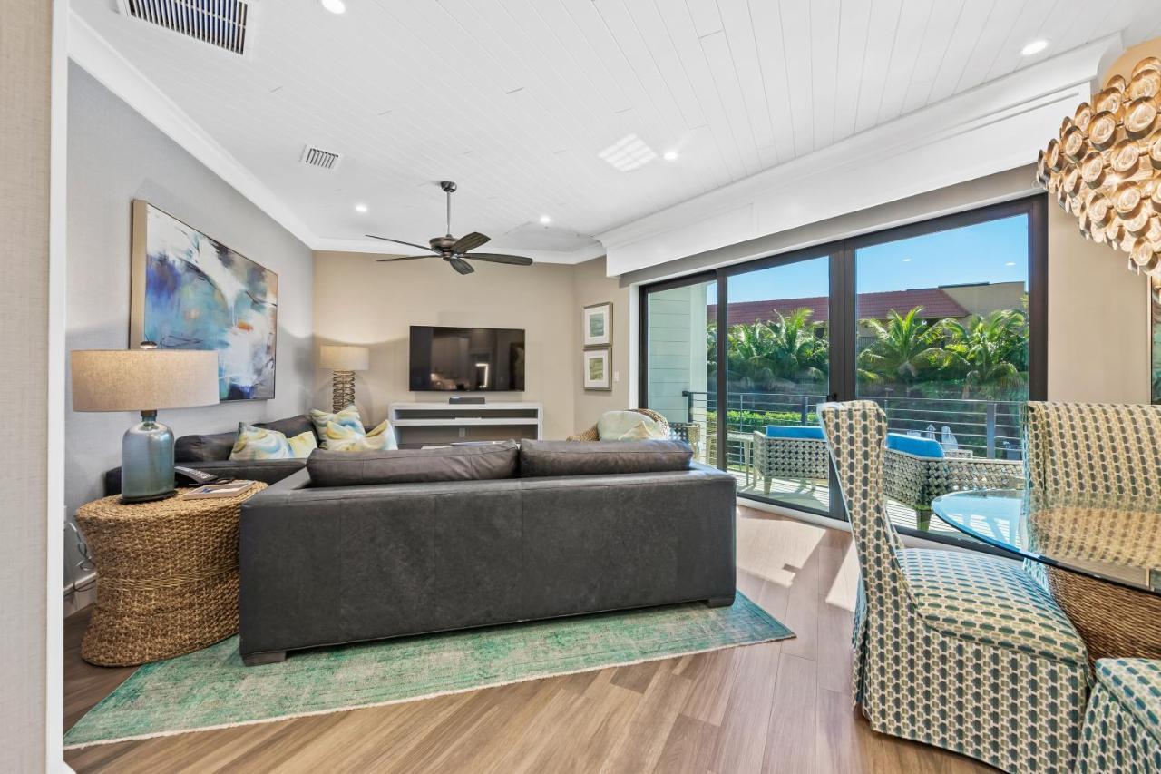 Anna Maria Beach Resort โฮล์มส์ บีช ภายนอก รูปภาพ