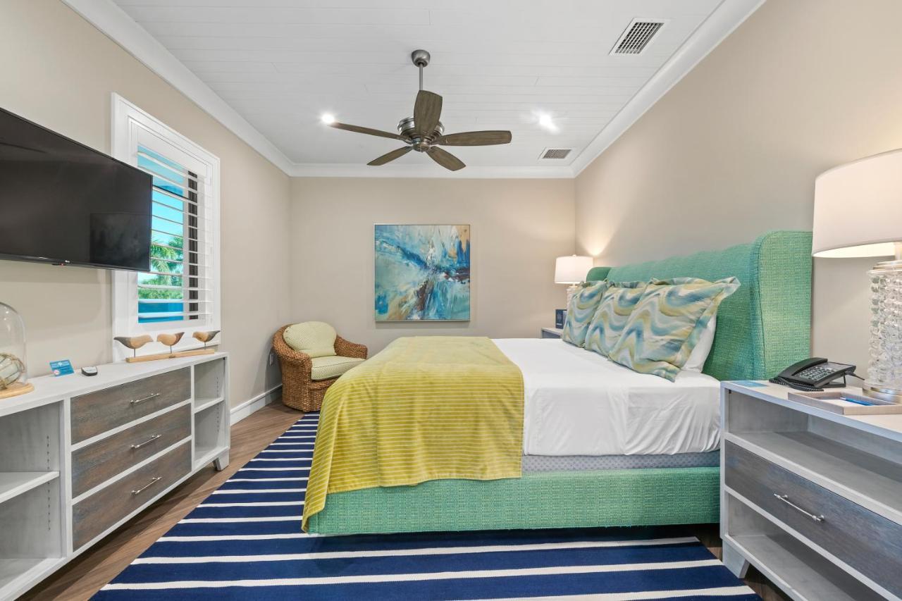 Anna Maria Beach Resort โฮล์มส์ บีช ภายนอก รูปภาพ