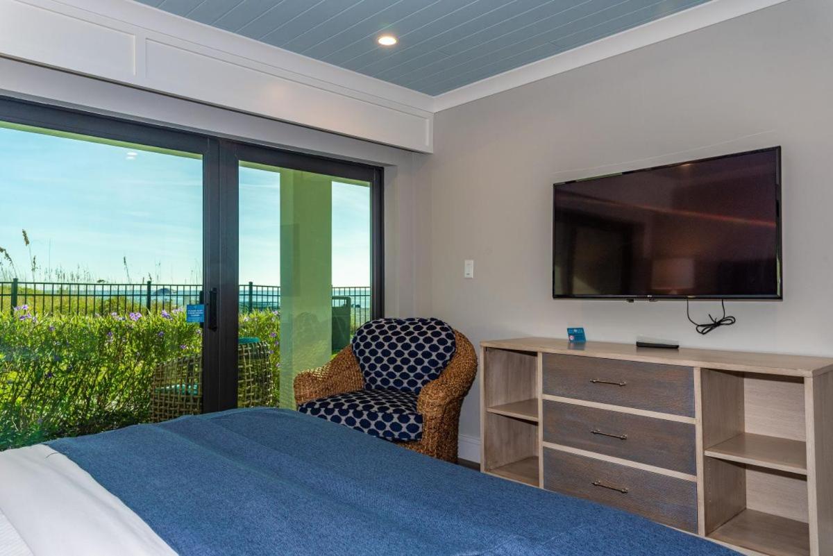 Anna Maria Beach Resort โฮล์มส์ บีช ภายนอก รูปภาพ