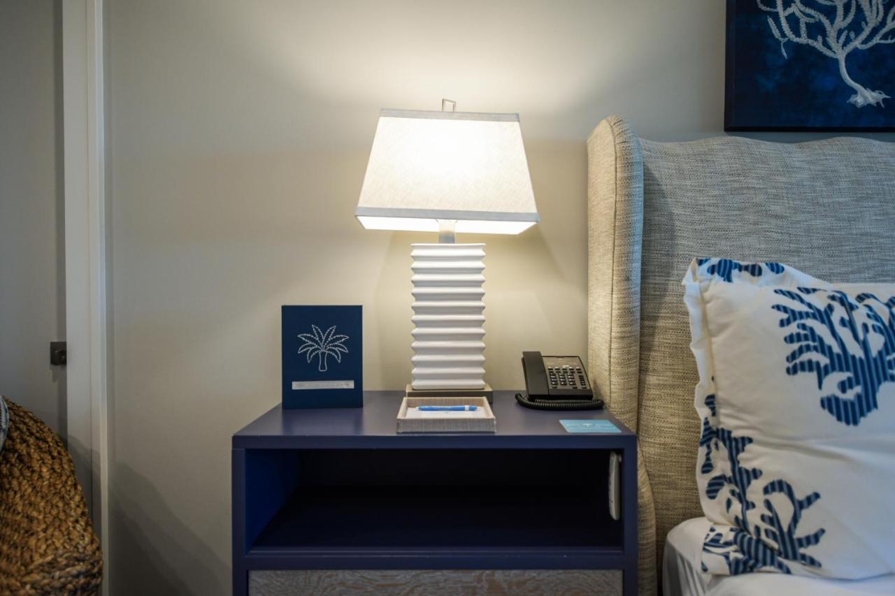 Anna Maria Beach Resort โฮล์มส์ บีช ภายนอก รูปภาพ